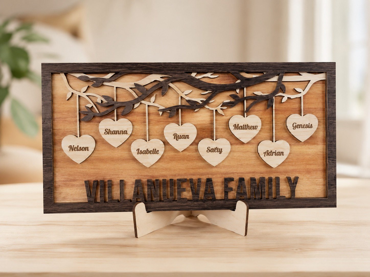 Custom 3-layered Wooden Family Board with Stand
