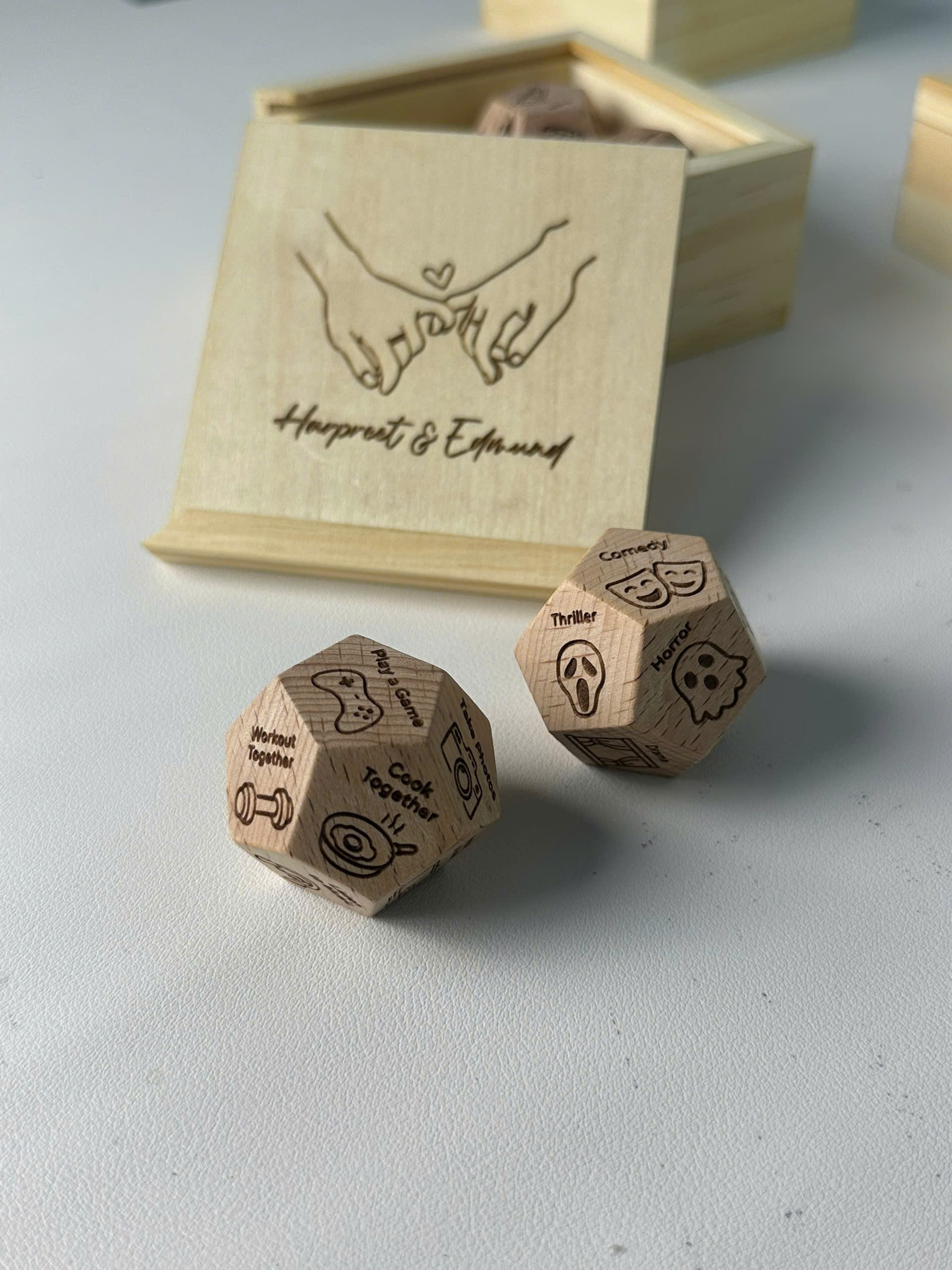 Engraving 12-Sided Dice - Image 2