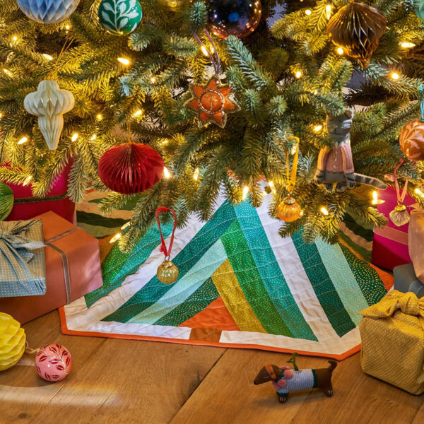All-over Print Quilt Christmas Tree Skirt